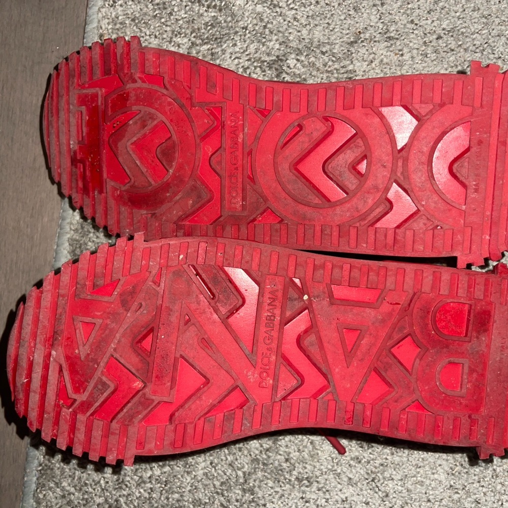Slight worn Dolce & Gabbana Sneakers Box included‼️Authentic ‼️‼️ - Picture 2 of 4